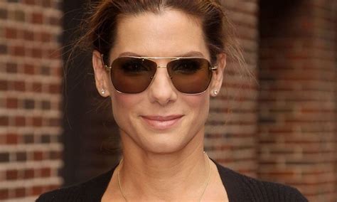 sandra bullock sunglasses.